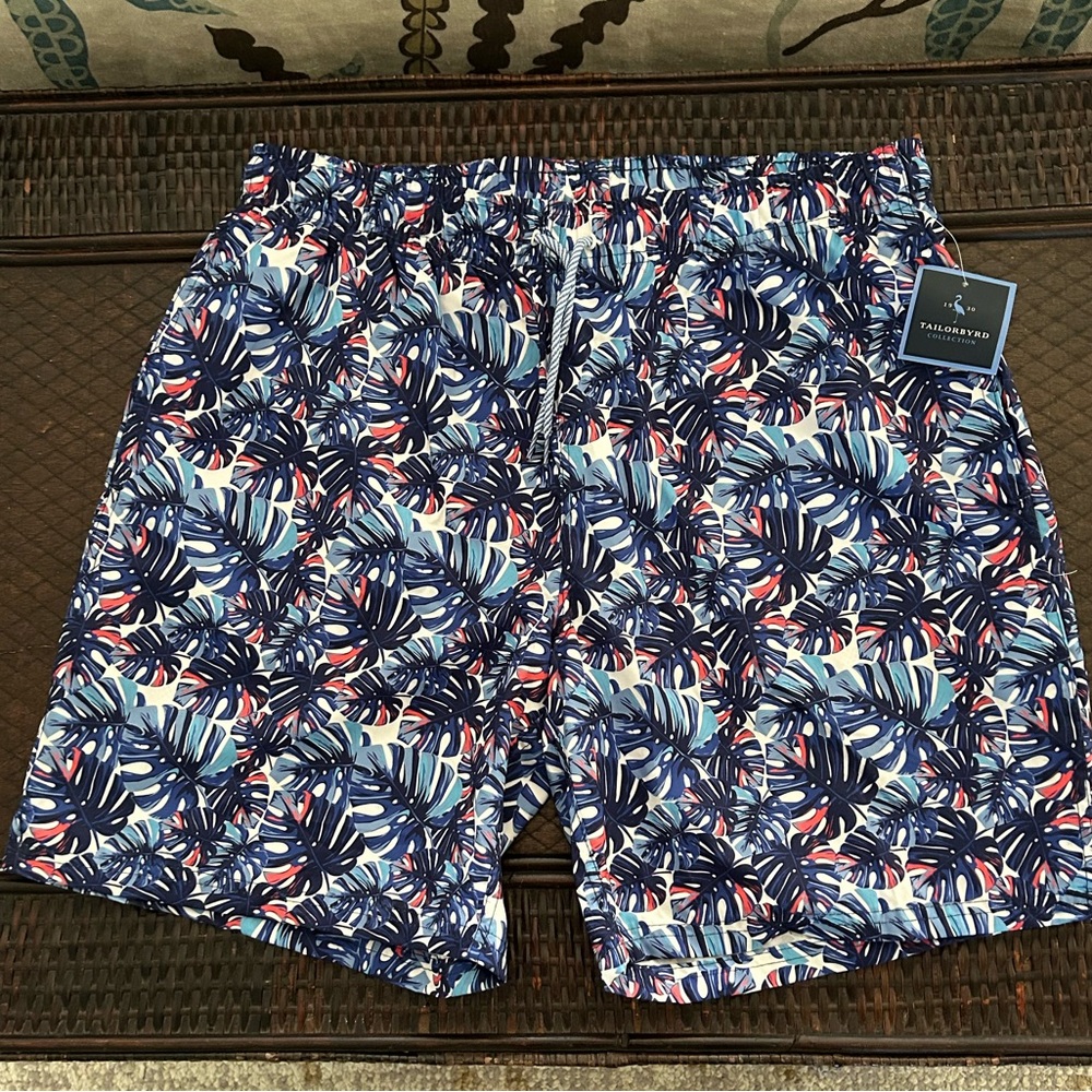 Tailor Vintage Men's Tropical Leaf Swim Trunks